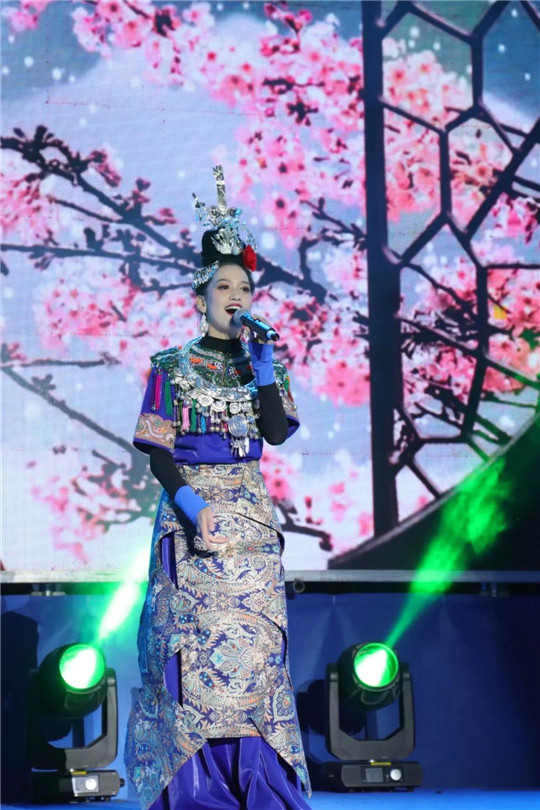 “美神来了.第二季”圆满落幕，万众期待的“美神”冠军耀眼诞生