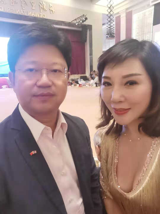 中国国际新闻杂志社东南亚分社联合发起大型慈善捐款活动
