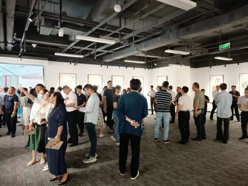 深圳首家社区民办公益美术馆在龙岗平湖禾花社区揭牌